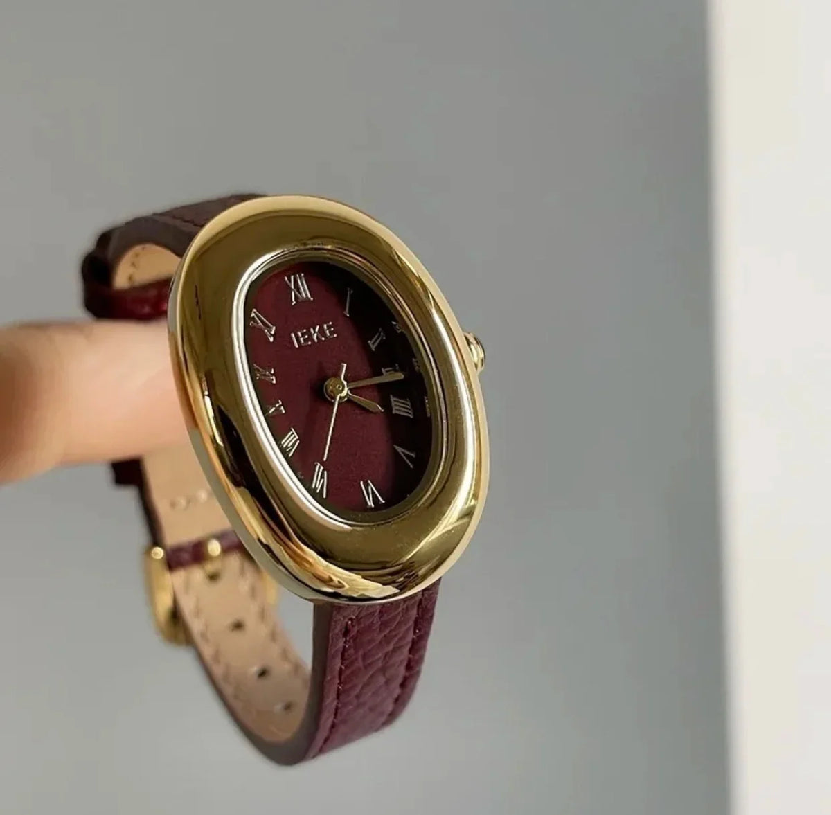 Vintage Women’s Quartz Watch
