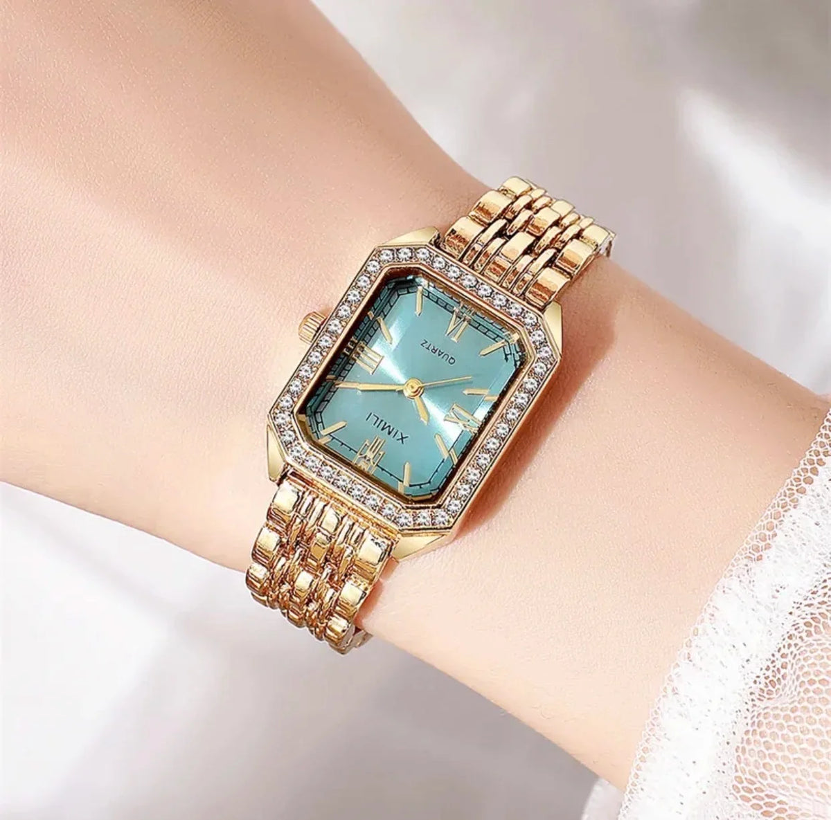 Elegant Roman Diamond Quartz Watch