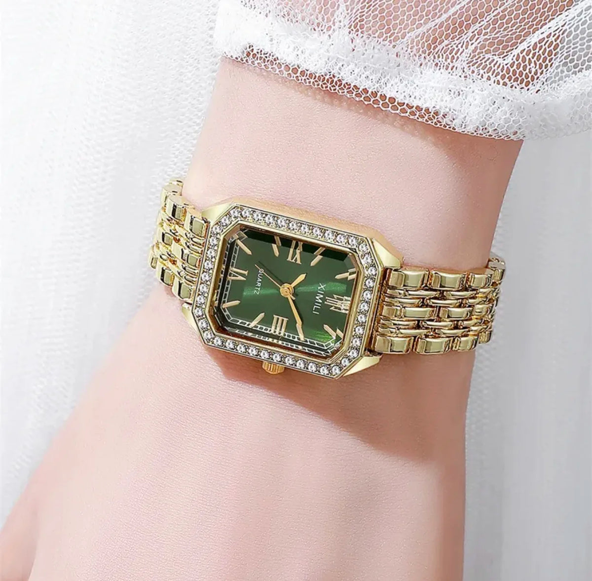 Elegant Roman Diamond Quartz Watch